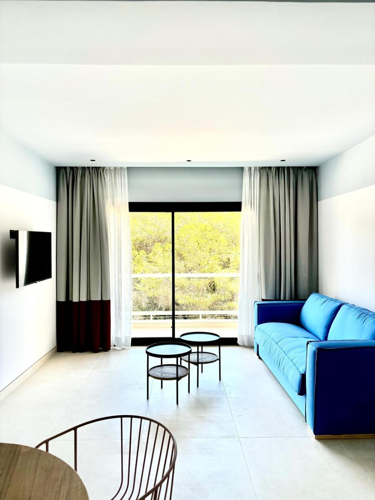 Apartamentos Sofia Es Cana Exteriör bild