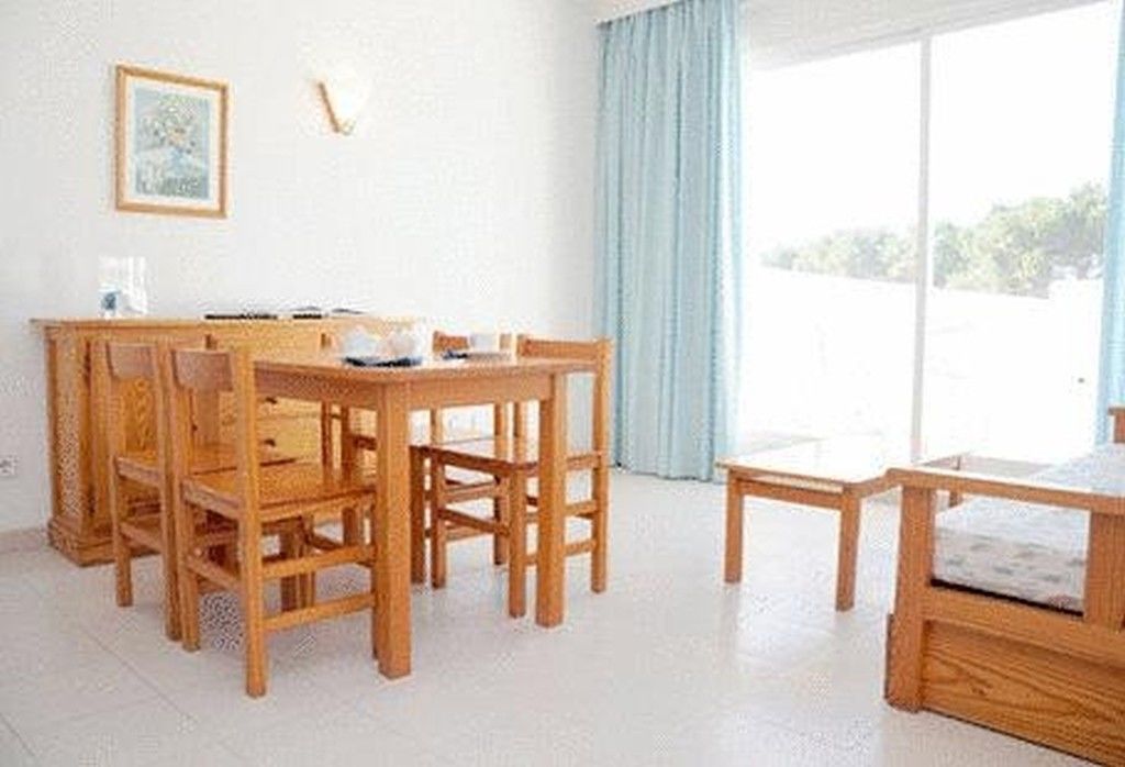Apartamentos Sofia Es Cana Exteriör bild